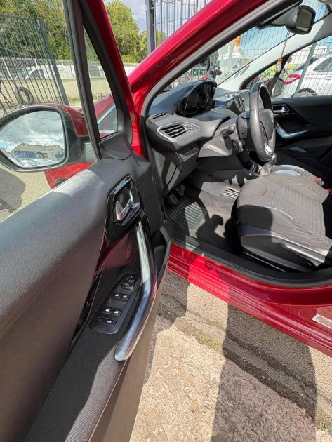 ✅PEUGEOT 208 1.6 HDI 92ch ALLURE✅