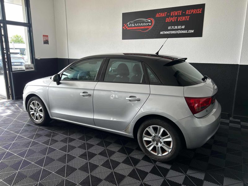 AUDI A1 1.6 TDI 90 AMBIENTE 