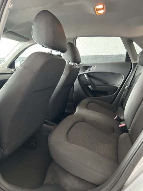 AUDI A1 1.6 TDI 90 AMBIENTE 