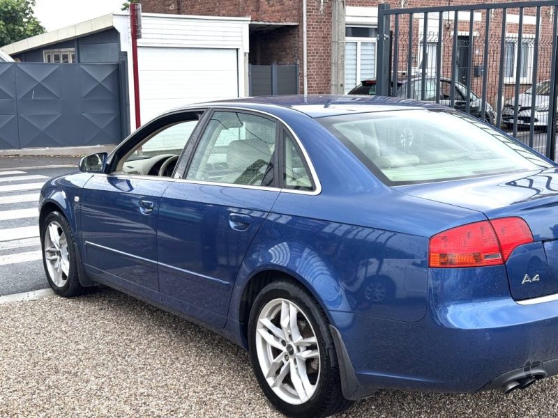 AUDI  A4 B7 1.9 TDI 115CV 