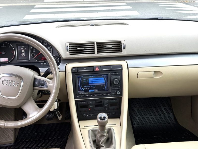 AUDI  A4 B7 1.9 TDI 115CV 