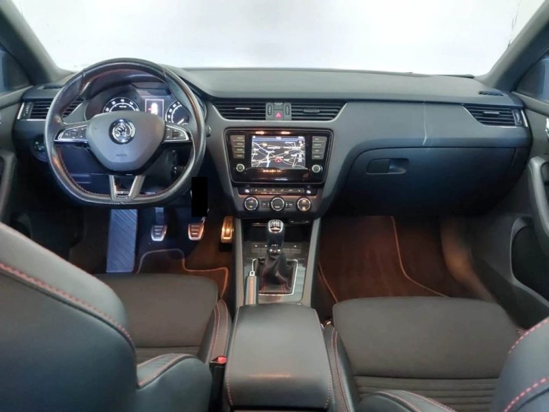 SKODA OCTAVIA COMBI RS 2.0 TSI 220*CUIR*XENON*BVM6* 2016