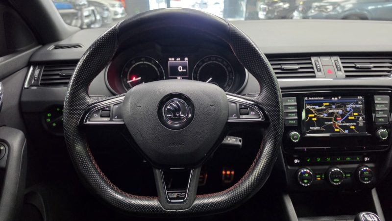 SKODA OCTAVIA COMBI RS 2.0 TSI 220*CUIR*XENON*BVM6* 2016