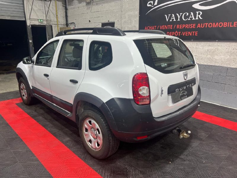 DACIA DUSTER 1.5 DCI 90 AMBIANCE 4X4, 1Ere Main, Boule Attelage, Entretien chez DACIA Garantie, 2013