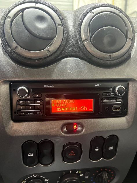DACIA DUSTER 1.5 DCI 90 AMBIANCE 4X4, 1Ere Main, Boule Attelage, Entretien chez DACIA Garantie, 2013