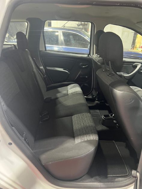 DACIA DUSTER 1.5 DCI 90 AMBIANCE 4X4, 1Ere Main, Boule Attelage, Entretien chez DACIA Garantie, 2013
