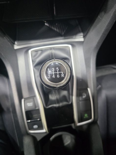 Superbe HONDA CIVIC 1.6 I-DTEC 120 ELEGANCE, Caméra de Recul, CarPlay, Garantie