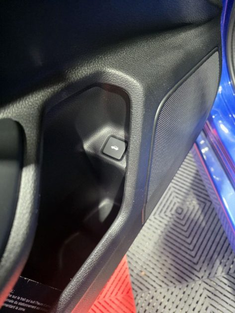 Superbe HONDA CIVIC 1.6 I-DTEC 120 ELEGANCE, Caméra de Recul, CarPlay, Garantie