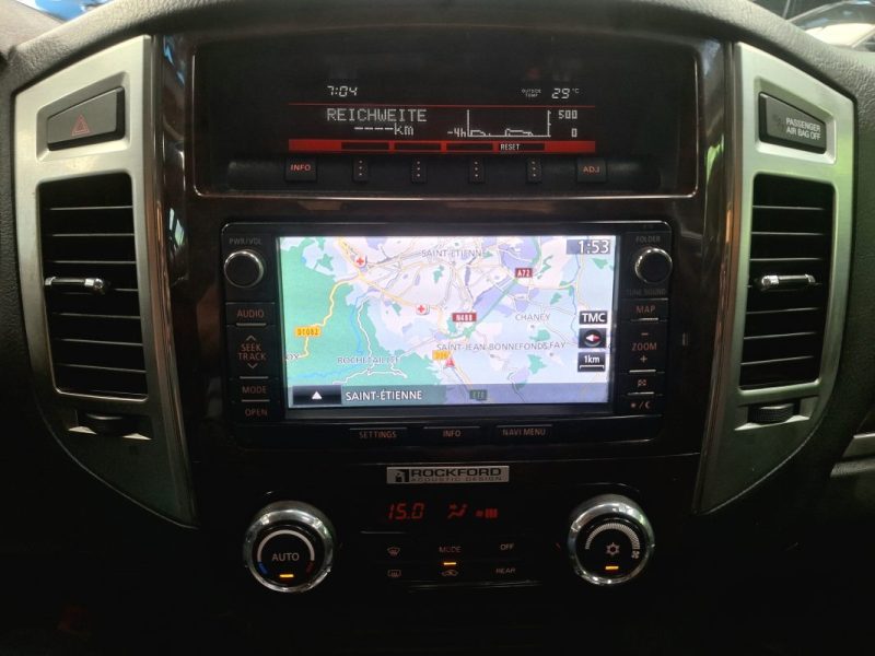 MITSUBISHI PAJERO MITSUBISHI PAJERO 3.2 DI-D BVA*1° MAIN*CUIR*TOIT*GPS*XENON*