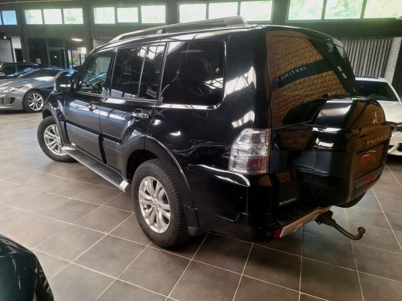 MITSUBISHI PAJERO MITSUBISHI PAJERO 3.2 DI-D BVA*1° MAIN*CUIR*TOIT*GPS*XENON*