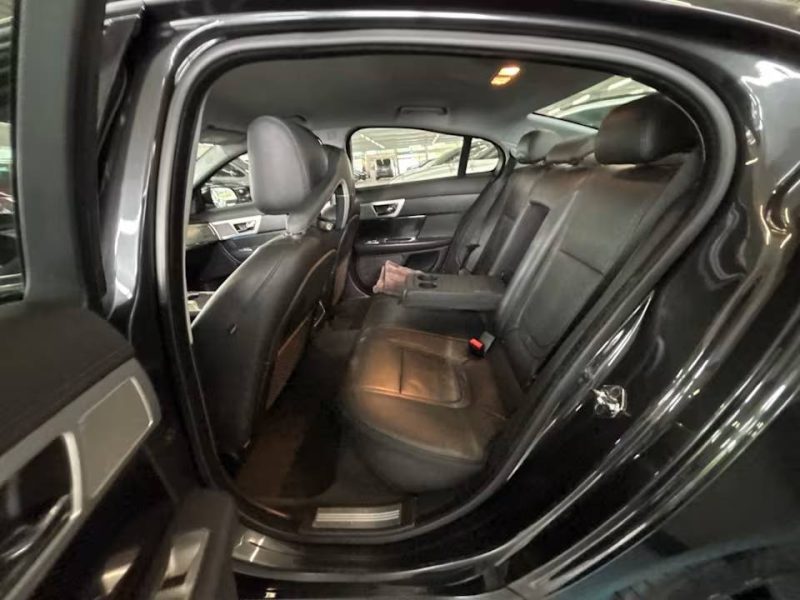 JAGUAR XF 2.2 D 200 BVA8*CUIR*GPS*XENON*CAMERA*