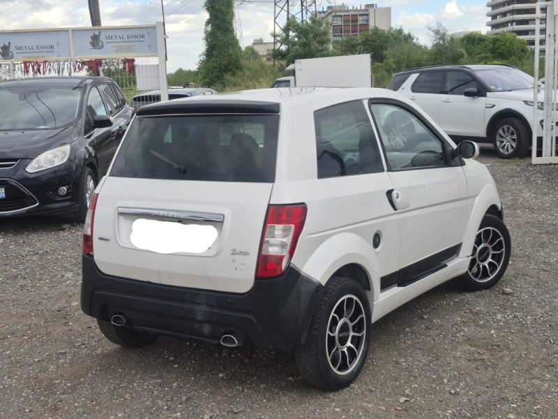 LIGIER IXO  2011 Diesel sans permis bon état de marche