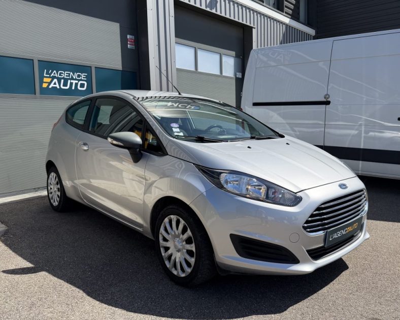 FORD FIESTA VI 1.0 ECOBOOST - Carrosserie Impecable - ENTRETIENT COMPLET