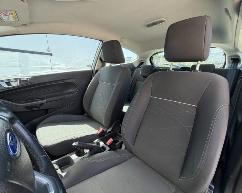 FORD FIESTA VI 1.0 ECOBOOST - Carrosserie Impecable - ENTRETIENT COMPLET