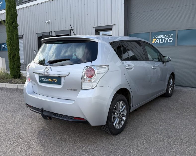 Toyota Verso - 7 Places - 112ch – Toit panoramique – ENTRETIEN COMPLET