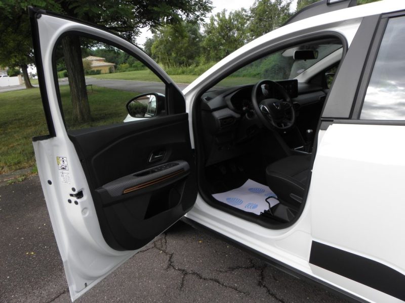 DACIA SANDERO  1.0 TCE STEPWAY COMFORT/ 5CV 2022