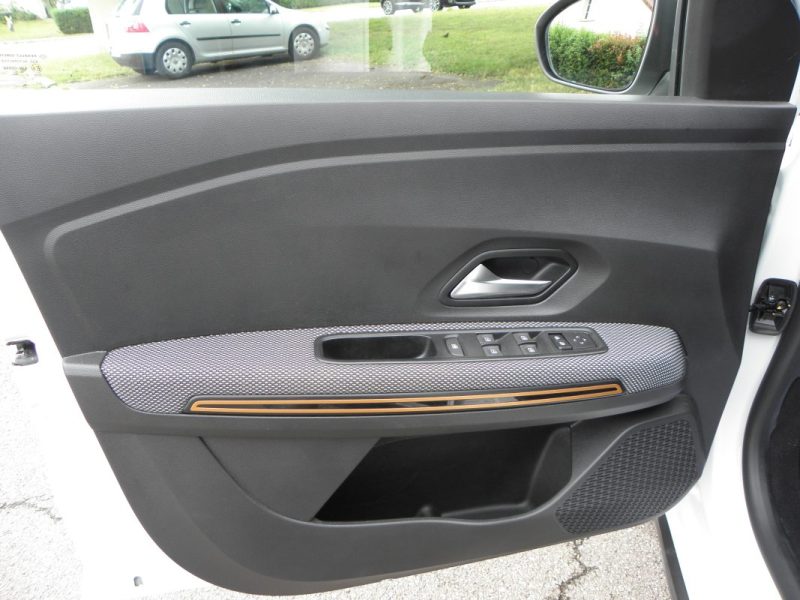 DACIA SANDERO  1.0 TCE STEPWAY COMFORT/ 5CV 2022