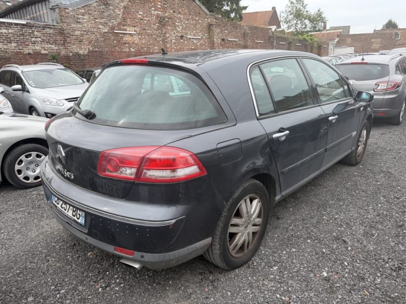 RENAULT VEL SATIS 2.0 DCI MARCHAND OU EXPORT