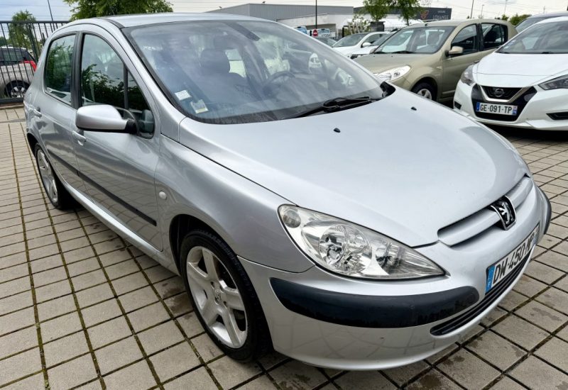 PEUGEOT 307 2.0I - 16V 