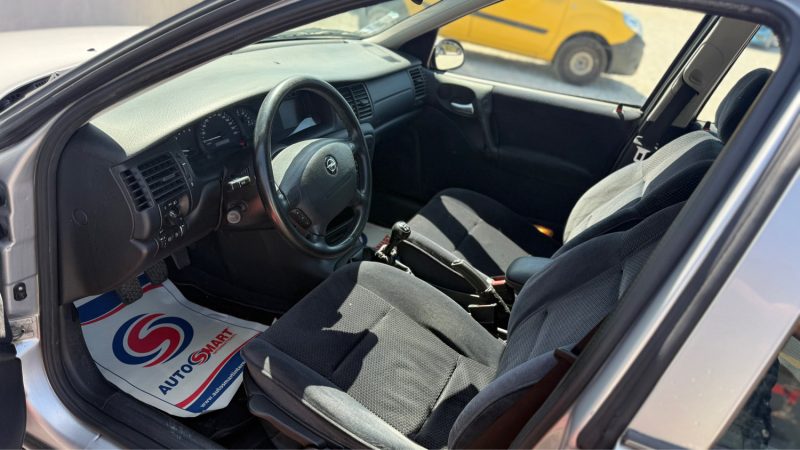 OPEL VECTRA 2.2DTI 16V ELEGANCE  2001