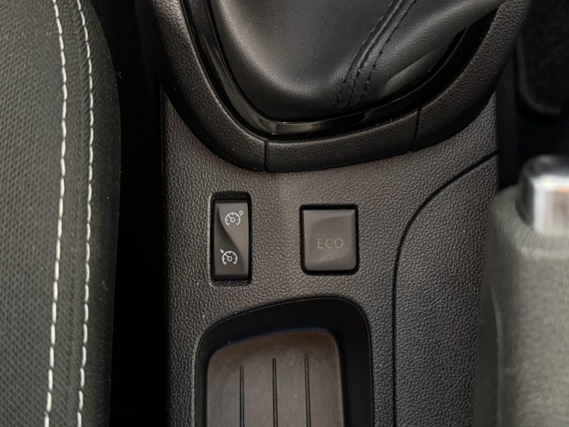 RENAULT CLIO IV 1.5 dCi 90 ch E6C Business - CARPLAY