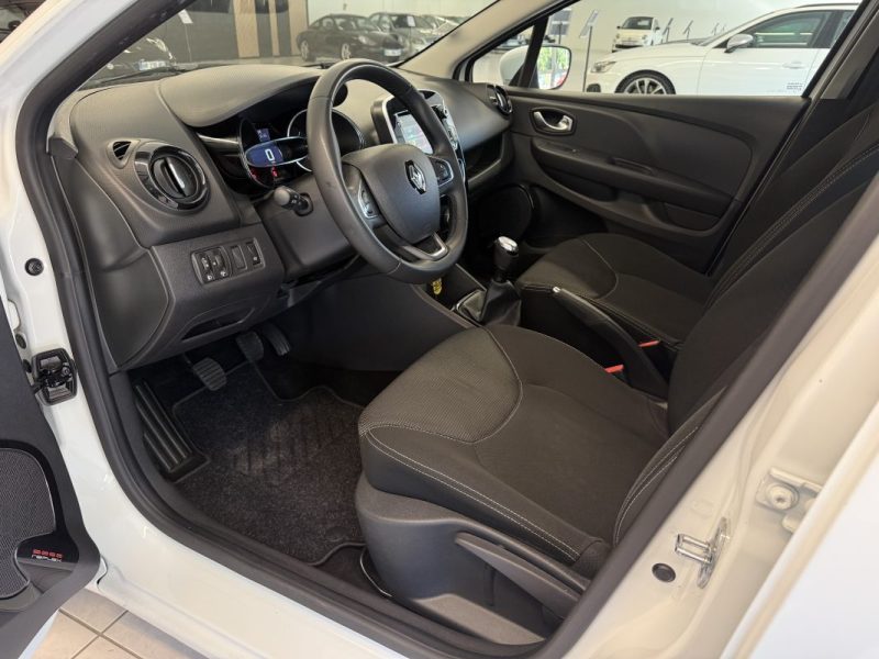 RENAULT CLIO IV 1.5 dCi 90 ch E6C Business - CARPLAY