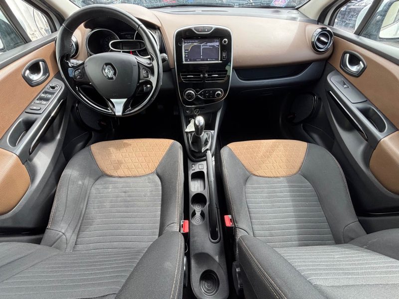 RENAULT CLIO IV TCE 90 GRAPHITE 2015
