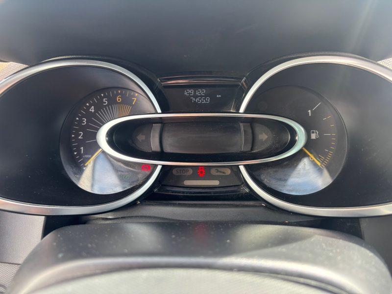 RENAULT CLIO IV TCE 90 GRAPHITE 2015