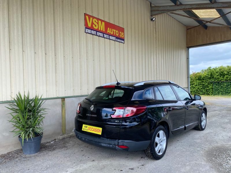 RENAULT MEGANE III 1.5 dCi 110ch Expression - Garantie