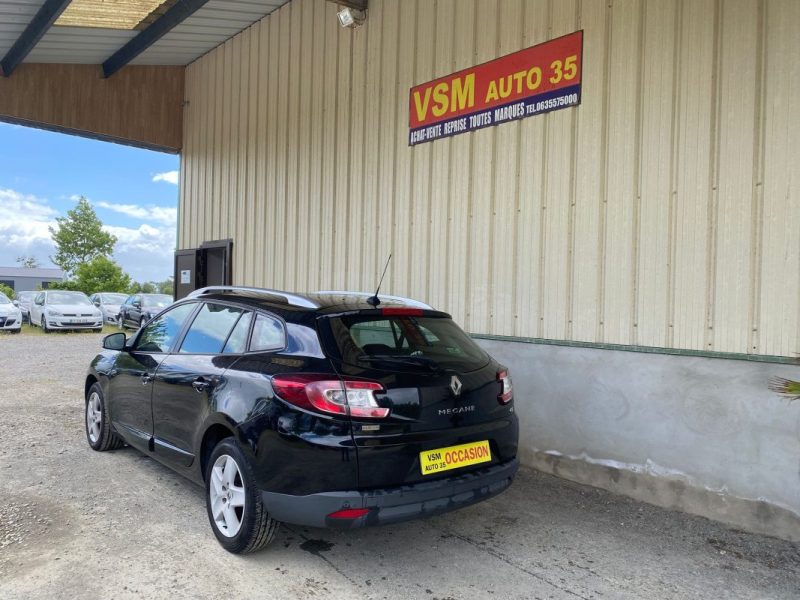 RENAULT MEGANE III 1.5 dCi 110ch Expression - Garantie