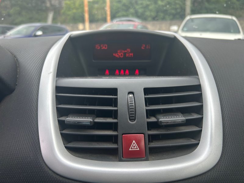 PEUGEOT 207 PE37170 2010