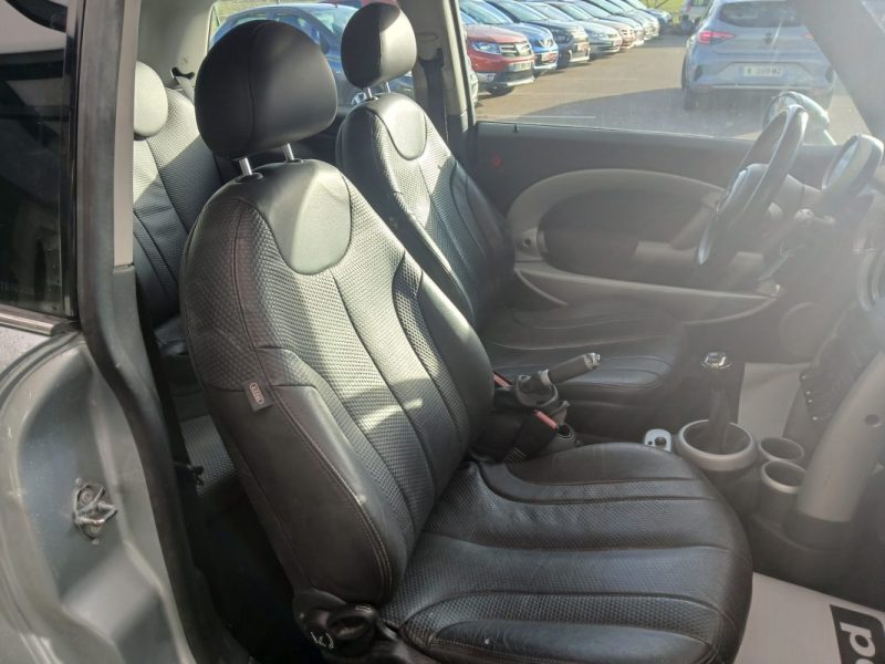 MINI MINI 1.6I (R50/R53) 115CH 2002