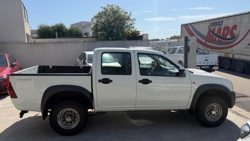 ISUZU D-MAX SPACE CAB 4X4 2.5 136 L 2010