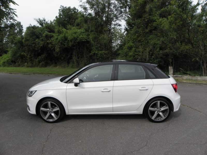 AUDI A1 SPORTBACK 1.0 TFSI 95 CH SPORT / 5CV 2015