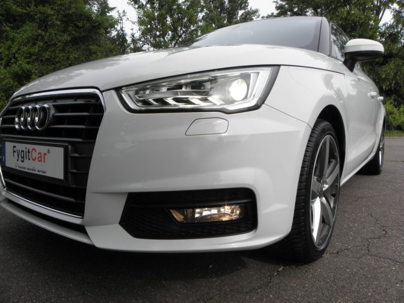 AUDI A1 SPORTBACK 1.0 TFSI 95 CH SPORT / 5CV 2015