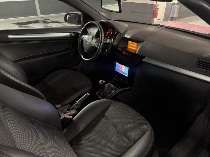 OPEL ASTRA H TWINTOP 1.9 CDTI 1910CM3 150CV  2007