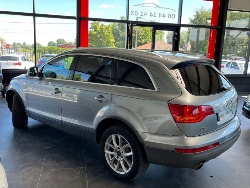 🔹 Audi Q7 3.0 TDI V6 239Ch 👨‍👩‍👧‍👦 7 places 🌞 Toit ouvrant panoramique 🪑 Intérieur cuir
