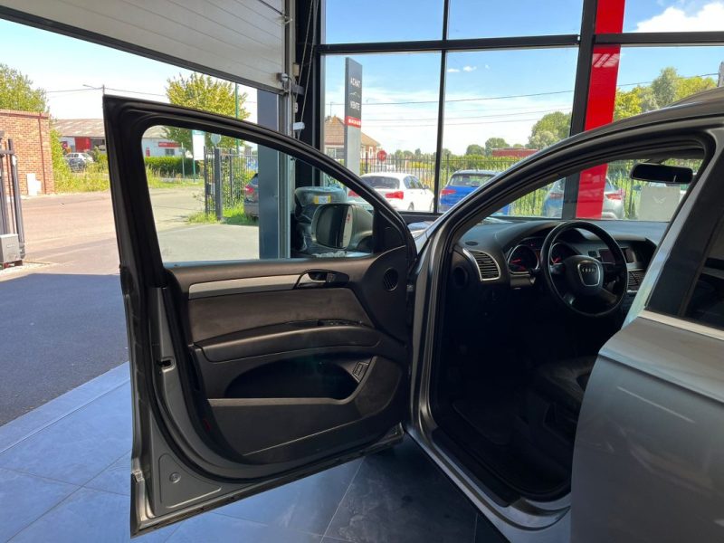 🔹 Audi Q7 3.0 TDI V6 239Ch 👨‍👩‍👧‍👦 7 places 🌞 Toit ouvrant panoramique 🪑 Intérieur cuir