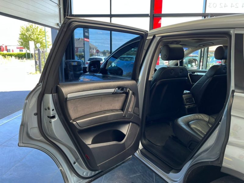 🔹 Audi Q7 3.0 TDI V6 239Ch 👨‍👩‍👧‍👦 7 places 🌞 Toit ouvrant panoramique 🪑 Intérieur cuir