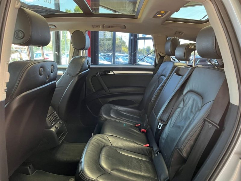 🔹 Audi Q7 3.0 TDI V6 239Ch 👨‍👩‍👧‍👦 7 places 🌞 Toit ouvrant panoramique 🪑 Intérieur cuir