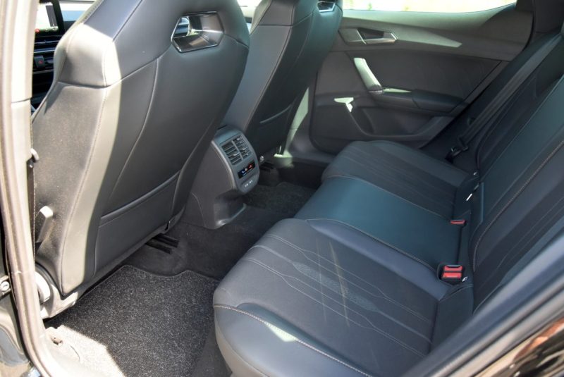 CUPRA LEON 1.4 E-HYBRID 204 V DSG -38 000 KM 2022
