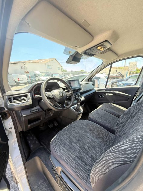 RENAULT TRAFIC FOURGON GRAND CONFORT L2H1 DCI 150 EDC 2022