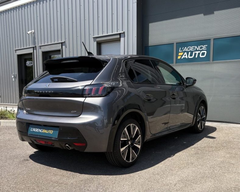 PEUGEOT 208 GT - 2021 - 100ch - GARANTIE 12 MOIS - BOITE AUTO 8 rapport - ENTRETIENT COMPLET