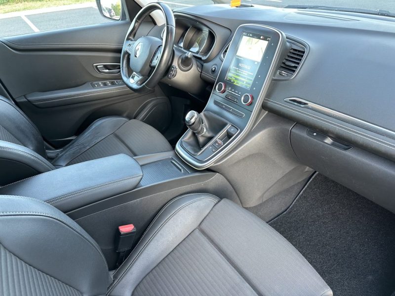 RENAULT SCENIC 4 1.6 DCI 130CV ZEN 2017 REVISEE & GARANTIE 