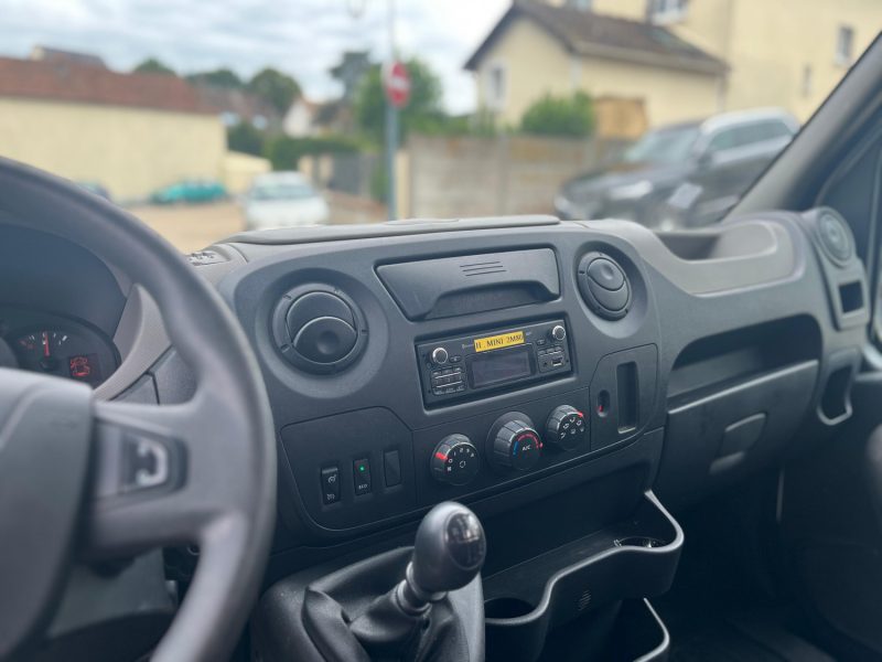 MAGNIFIQUE RENAULT MASTER L2H2 2.3 DCI 110CH GRAND CONFORT (7 PLACES, CABINE APPROFONDIE) ⭐️⭐️⭐️⭐️⭐️