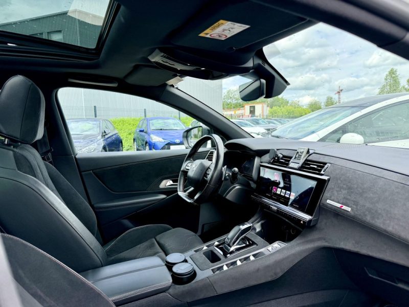 DS DS7 2.0 BLUE HDI 180ch PERFORMANCE LINE + EAT8 / CarPlay - Toit Ouvrant