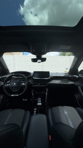 Peugeot 2008 Gt-Line 1.5 BlueHdi 130ch (Sièges Chauffants | Toit Ouvrant | Caméra 360)