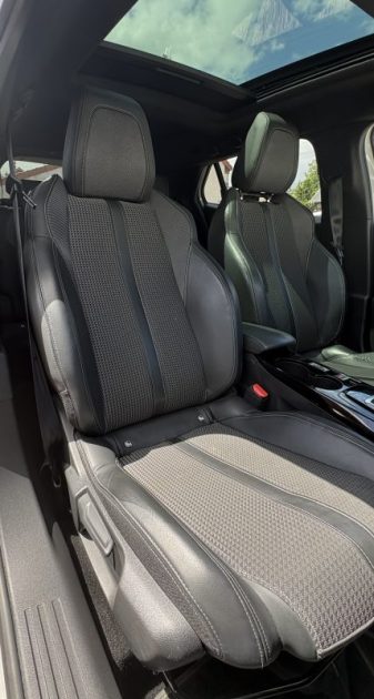 Peugeot 2008 Gt-Line 1.5 BlueHdi 130ch (Sièges Chauffants | Toit Ouvrant | Caméra 360)