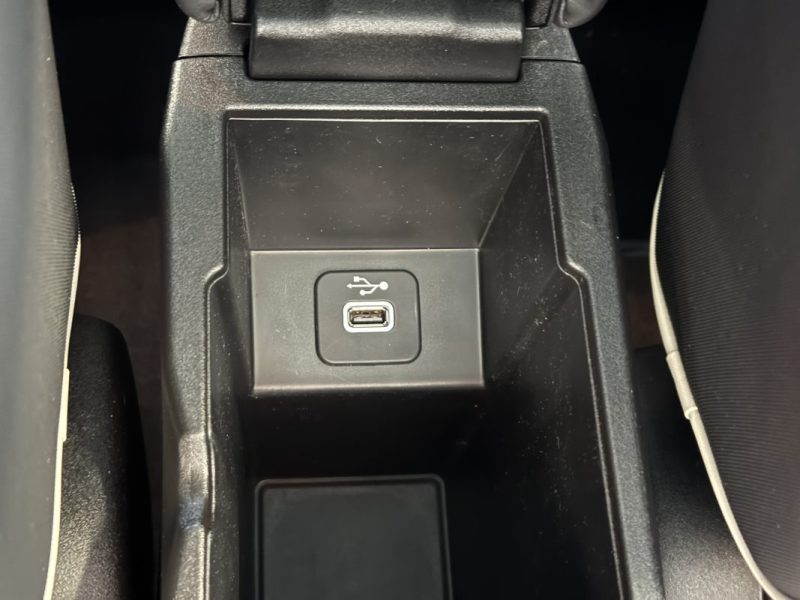FIAT 500X 1.4 MultiAir 16v 140ch Club DCT - BOITE AUTO - TOIT OUVRANT - CAMERA