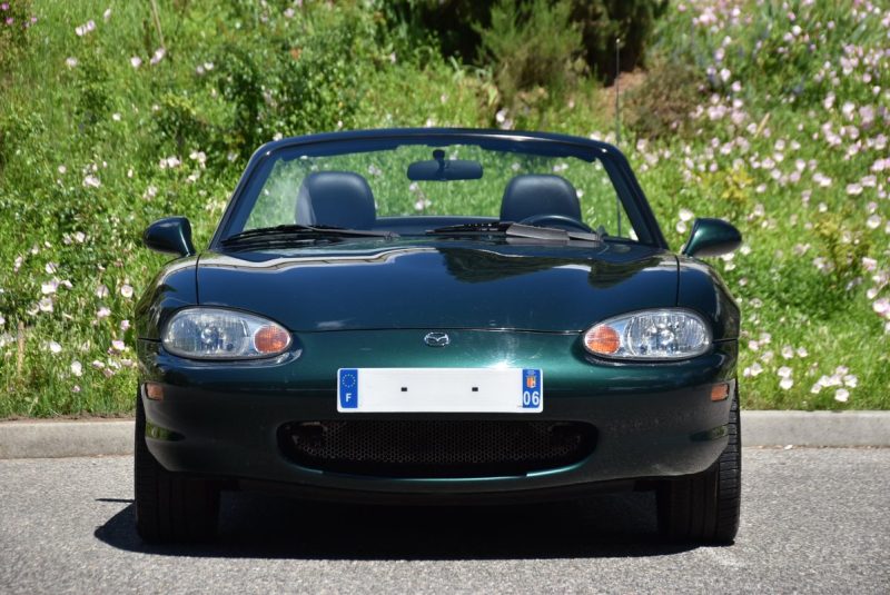 MAZDA  MX-5  1.8 ROADSTER 140 CH  2000